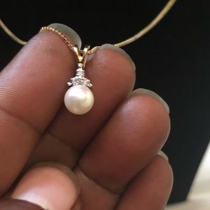 14k Gold chain w/14k Pearl & diamond pendant